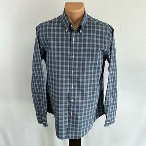 Ralph Lauren long sleeve button down collar shirt.  L
